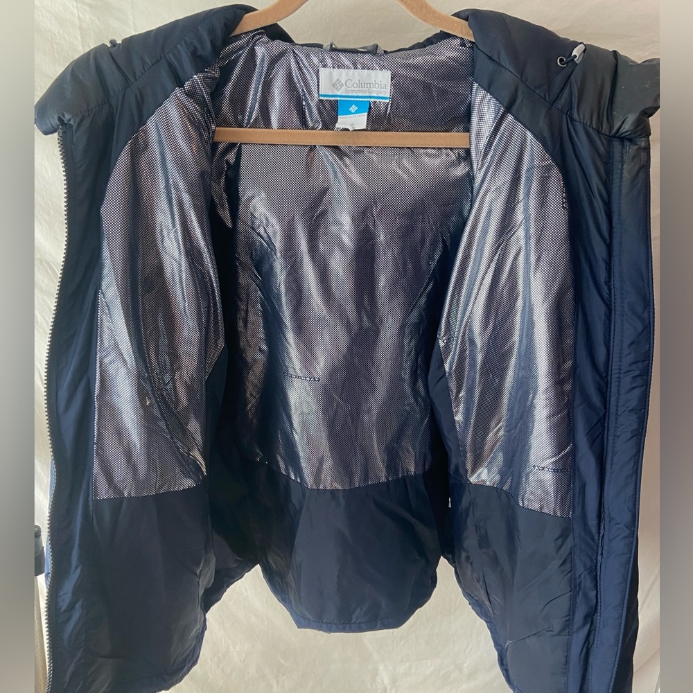 Columbia Jacket - Picture 3 of 4
